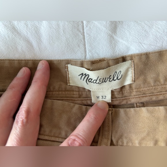 Madewell Men’s 7” Chino Short, Tan, 32” Waist - Picture 5 of 12
